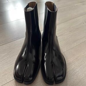 Maison Martin Margiela Glossy Black Tabi Boots